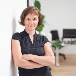 Profilfoto von Coach und Kunsttherapeutin Sandra Lehner